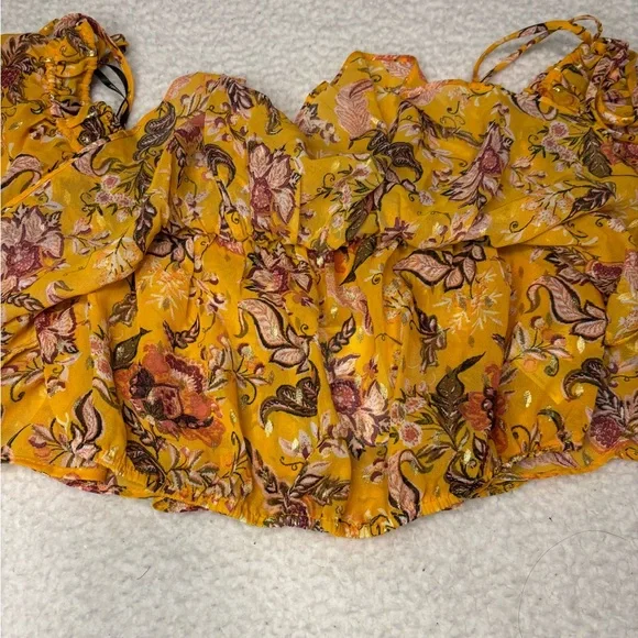 Forever 21 Women Yellow Floral Off The Shoulder Ruffle Crop Top - Picture 6 of 10